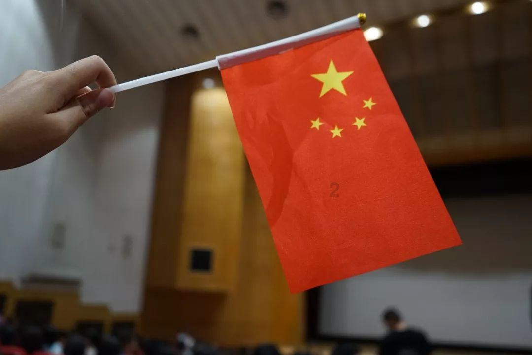 中新健康丨中国多中心研究新成果：“国产创新免疫药+化疗”为更多肺癌患者带来生机